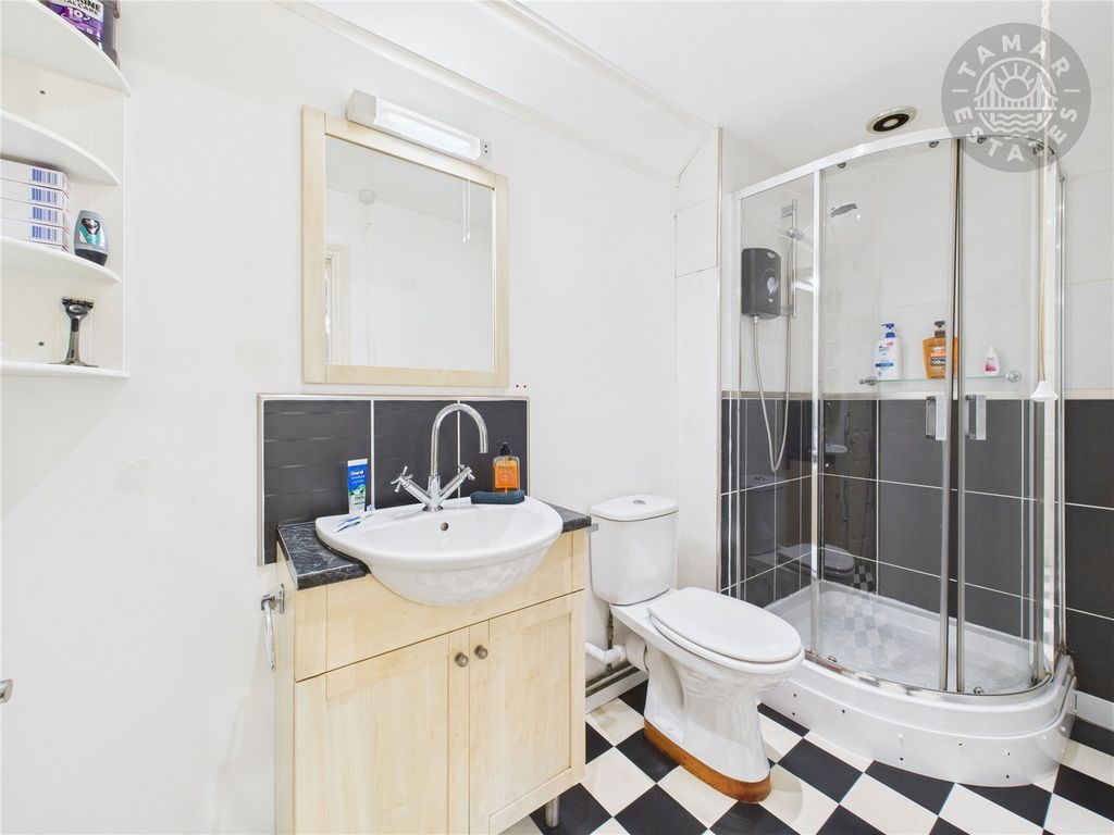 Additional image 5 of 2 bed flat for saleWooda Road, Launceston PL15