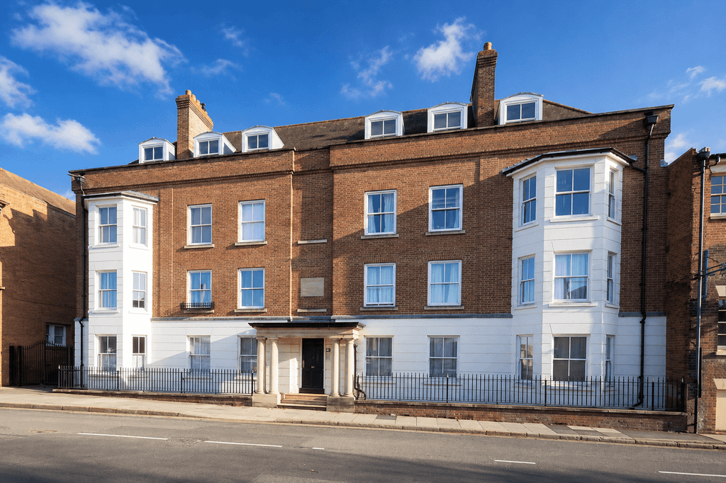 Property photo 1 of 8 2 Bed Flat To Rent Station Road West, Canterbury Ct2
