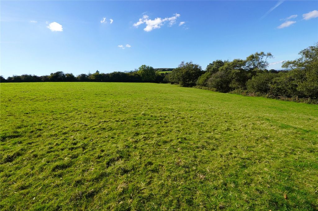 Property photo 2 of 6 Picture No. 02