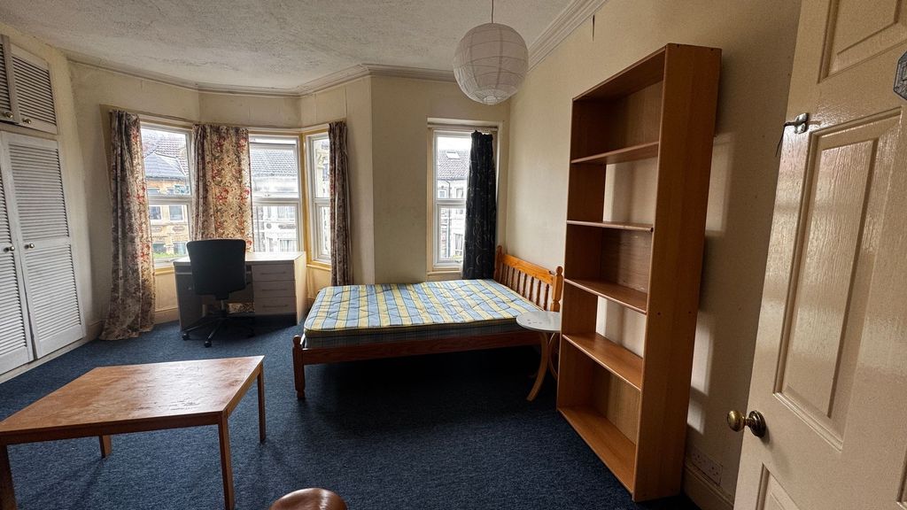 Property photo 2 of 15 Bright Single Bedroom Featuring Three Large Window...
