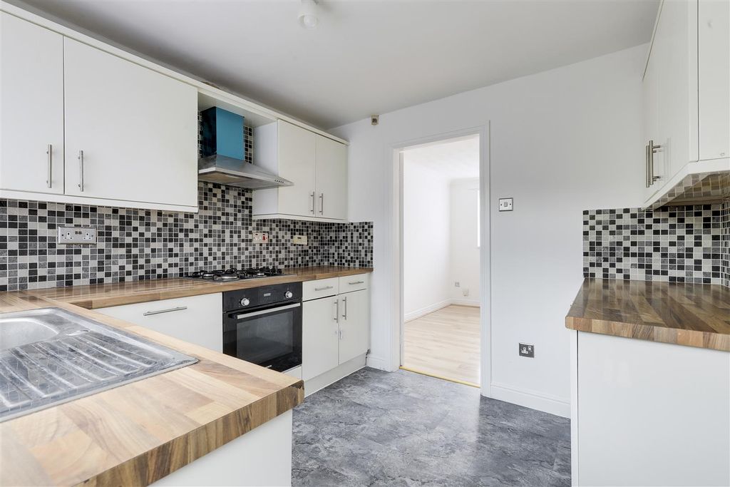 Property photo 3 of 21 Img_7435-Img_7439.Jpg