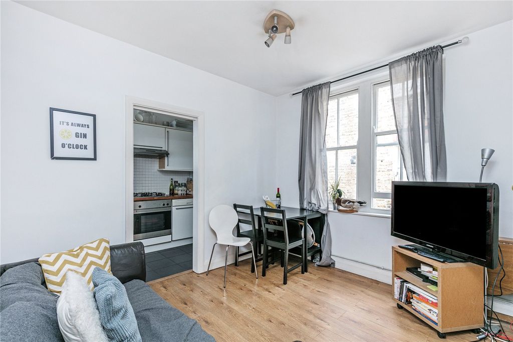 Property photo 2 of 11 Picture No. 07