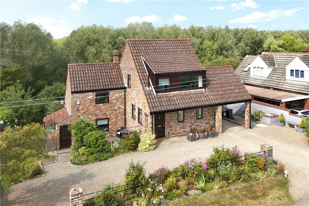 Property photo 1 of 35 Picture No. 45