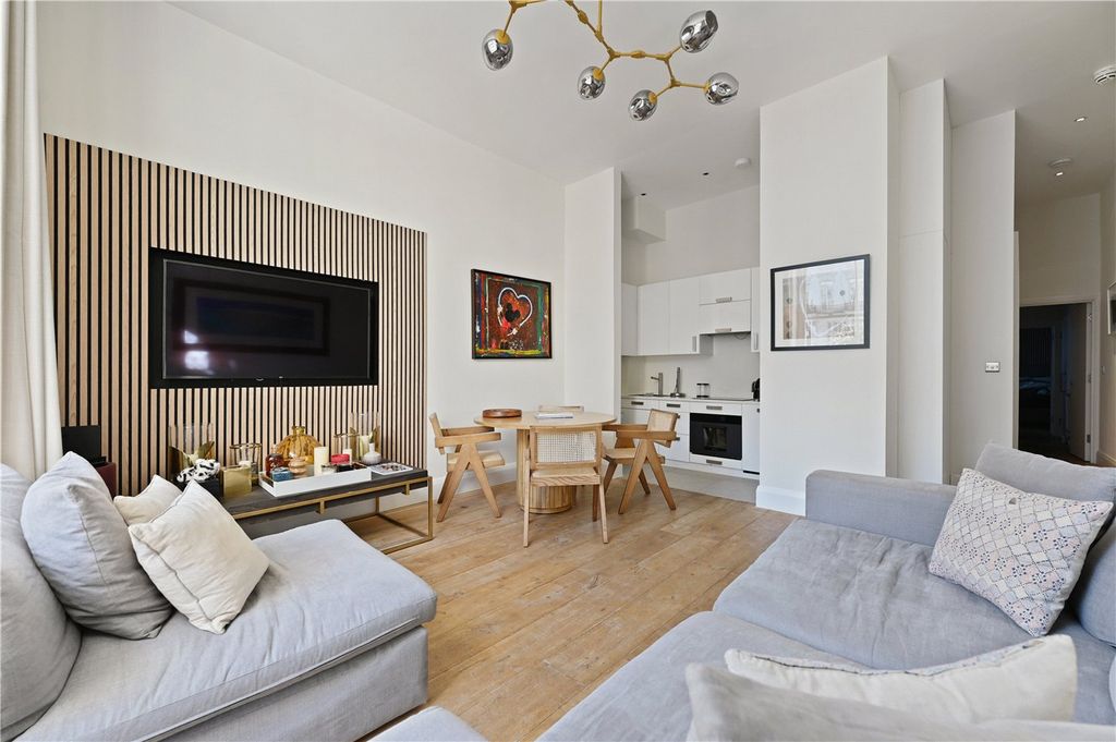 Property photo 3 of 10 Picture No. 04