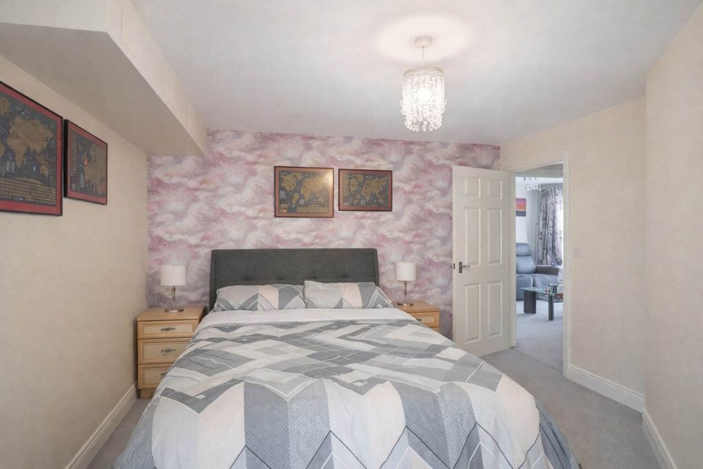 Additional image 8 of 2 bed flat for saleStormont Court, Weston-Super-Mare BS24