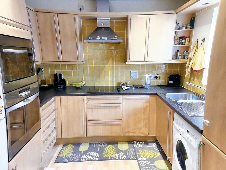 Property photo 2 of 7 Kitchen.Jpg