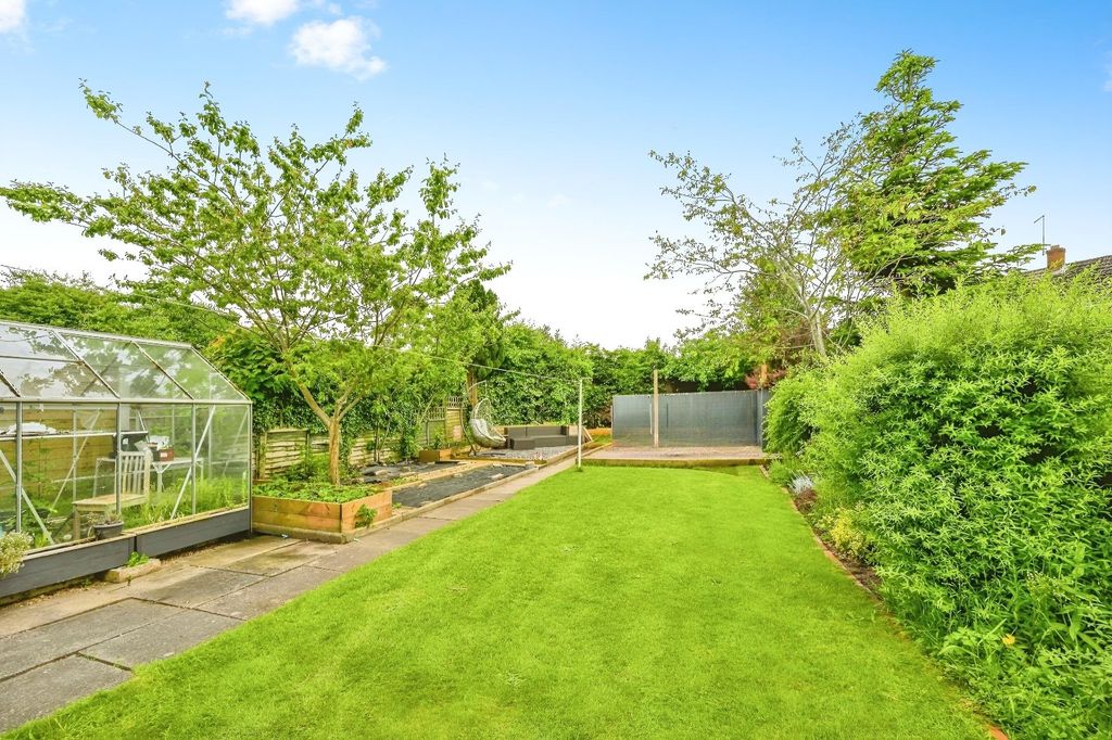 Property photo 3 of 12 Picture No. 26