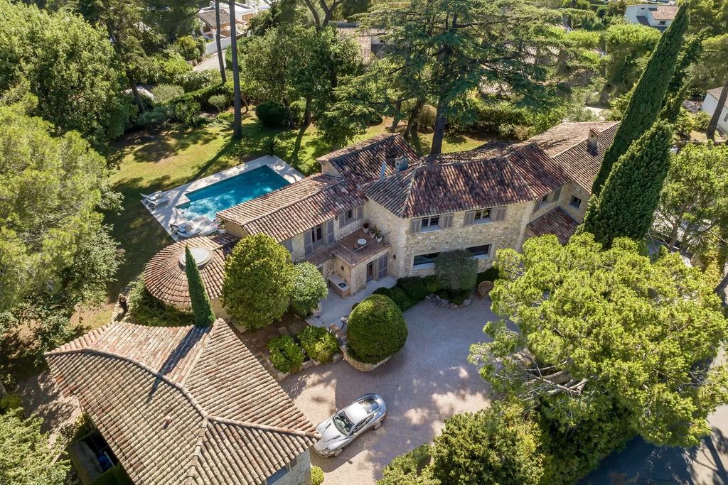 Property photo 1 of 7