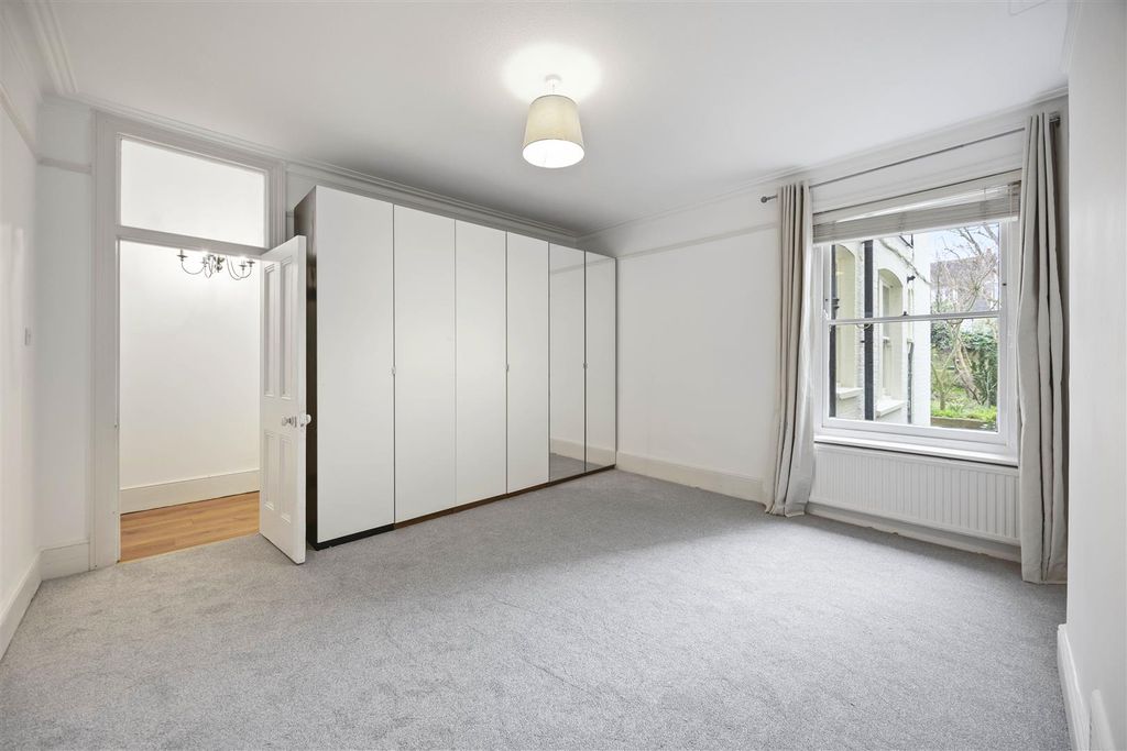 Property photo 3 of 9