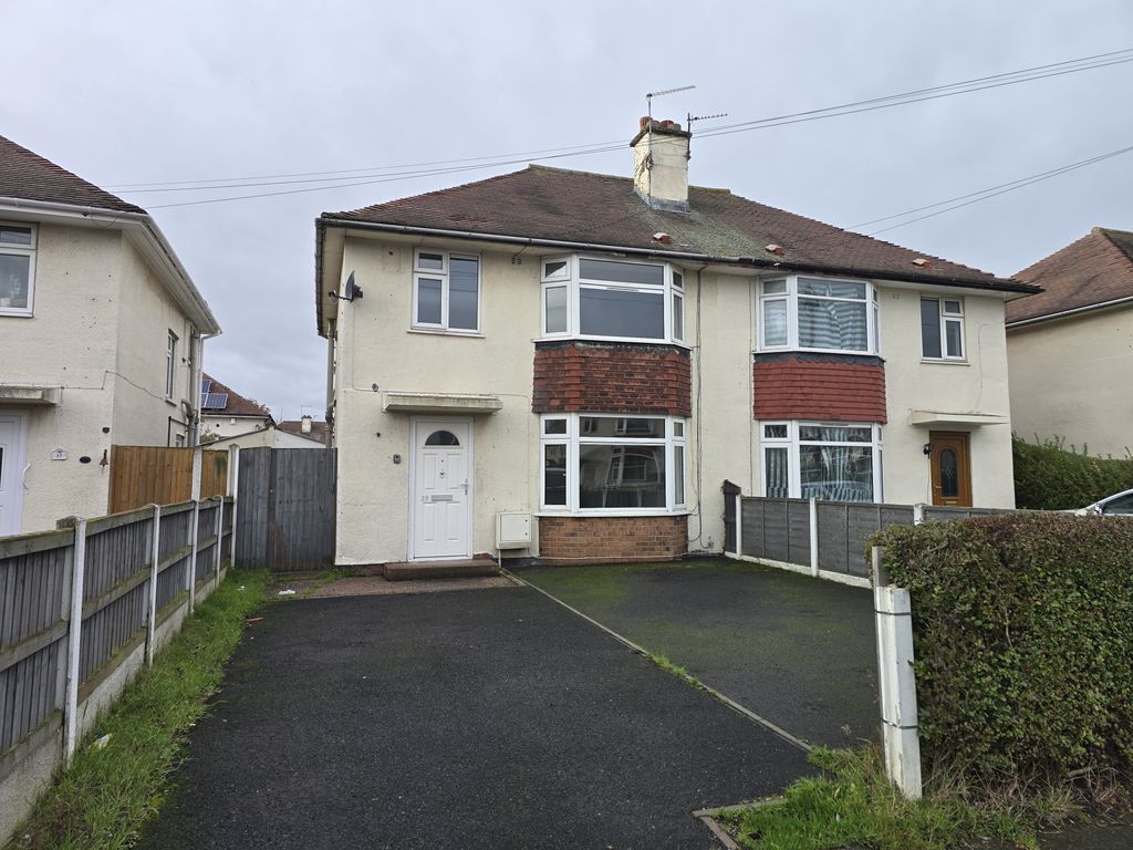 Property photo 1 of 2 R251217 291 - 39 Ash Road, Crewe, Cheshire, Cw1 4Du (Externals) (13).Jpg