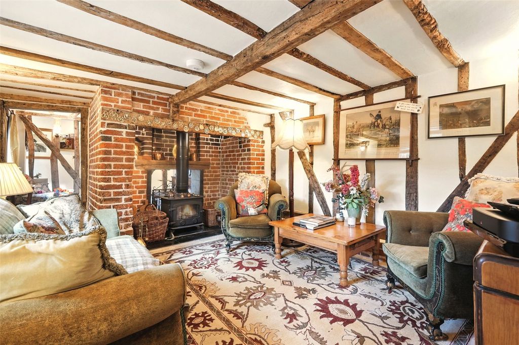 Property photo 3 of 16 Sitting Room