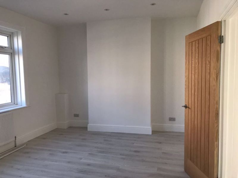 Property photo 3 of 5 Photo 3