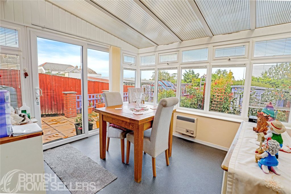 Property photo 3 of 14 Picture No. 04