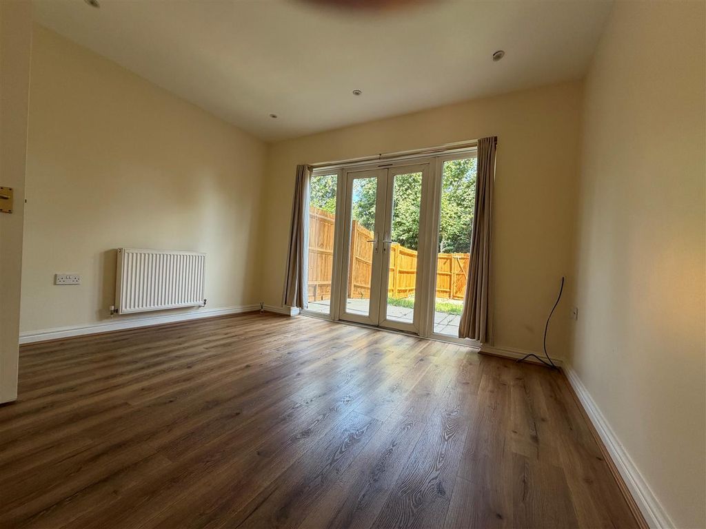 Property photo 2 of 17 5.Jpg