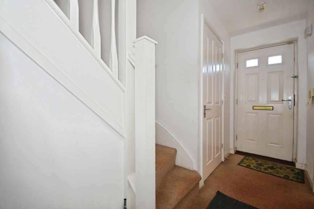 Property photo 2 of 13 Photo