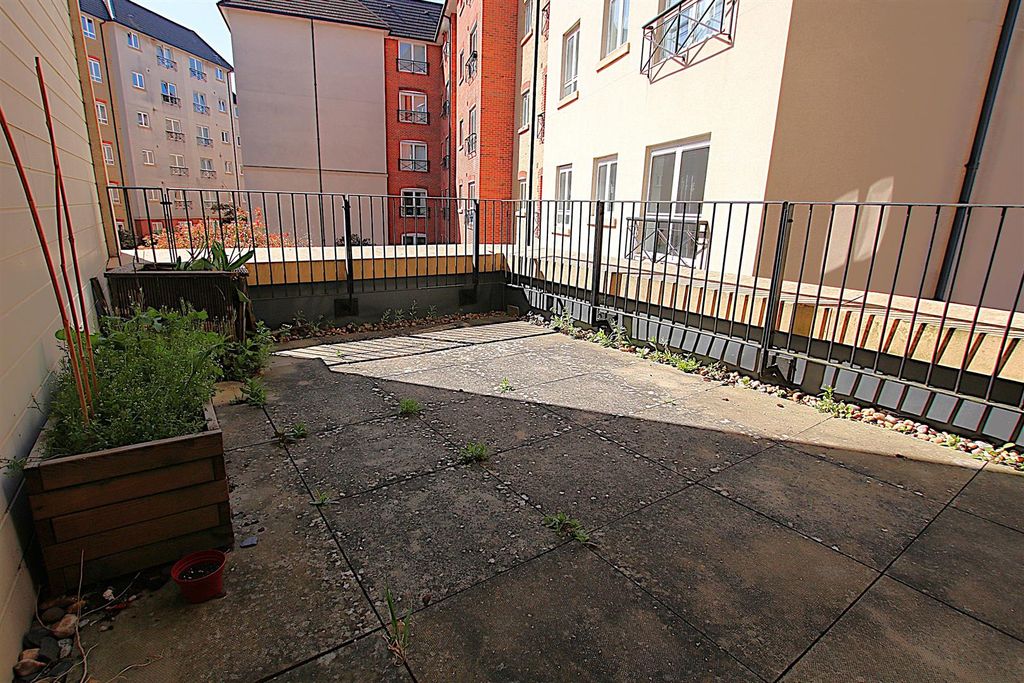 Property photo 2 of 12 Img_9964.Jpg