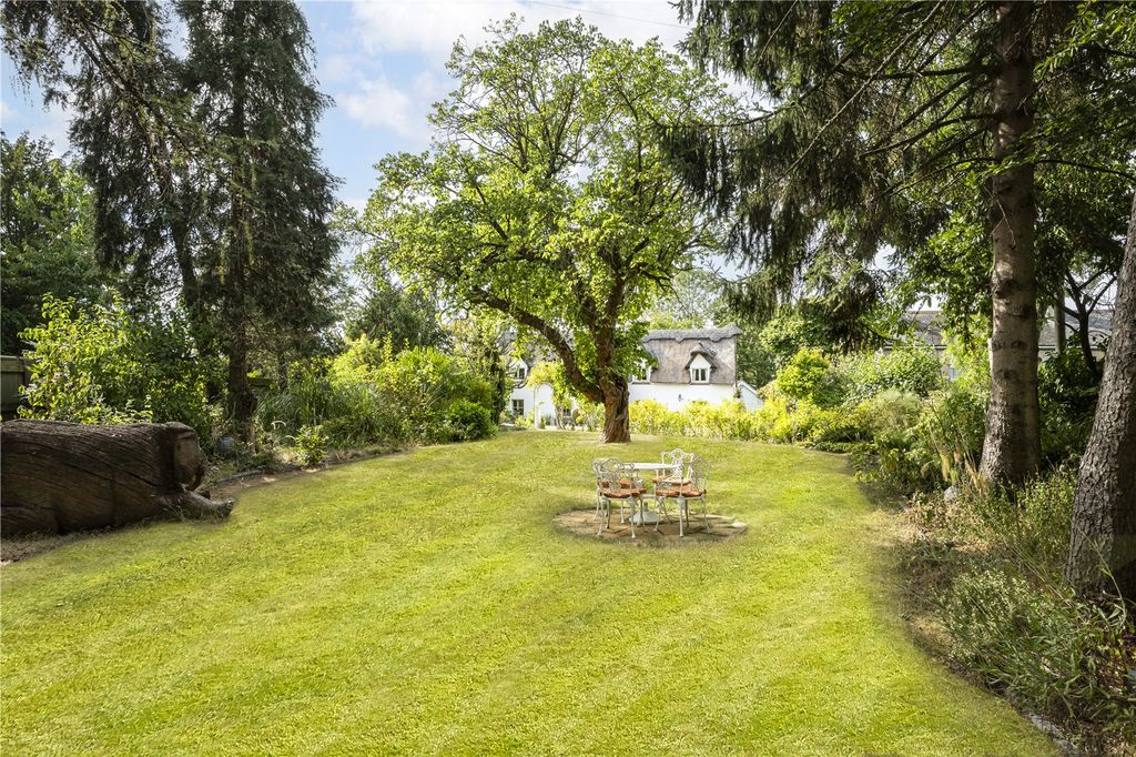 Property photo 2 of 42 Picture No. 41