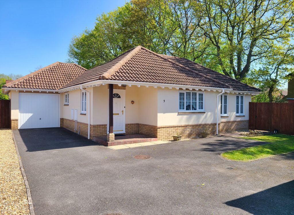 Property photo 1 of 26