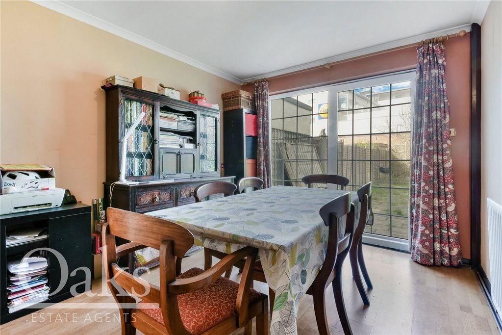 Property photo 3 of 12 Picture No. 02