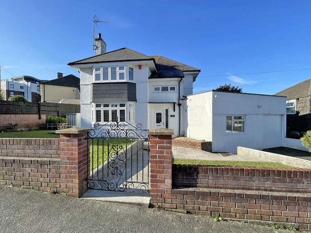 Property photo 1 of 18 Bowers Road 1 - Front.Jpg