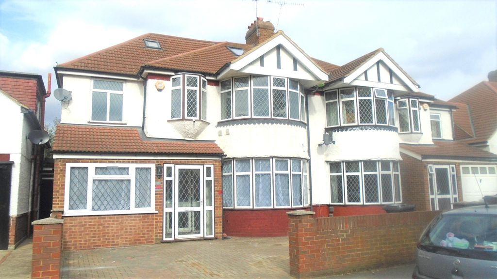 Property photo 2 of 5