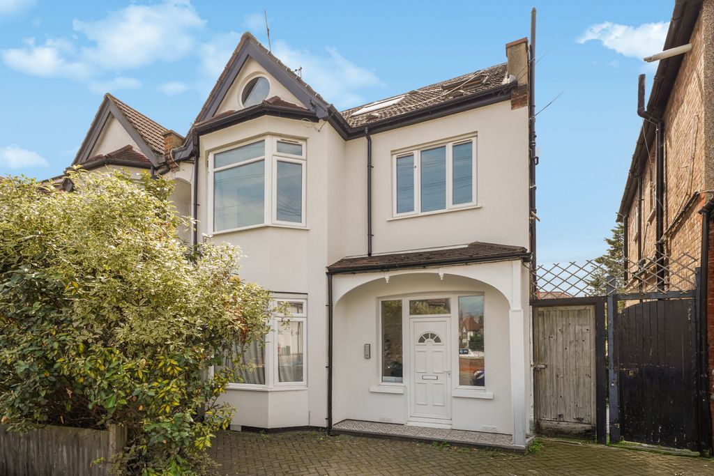 Property photo 1 of 14