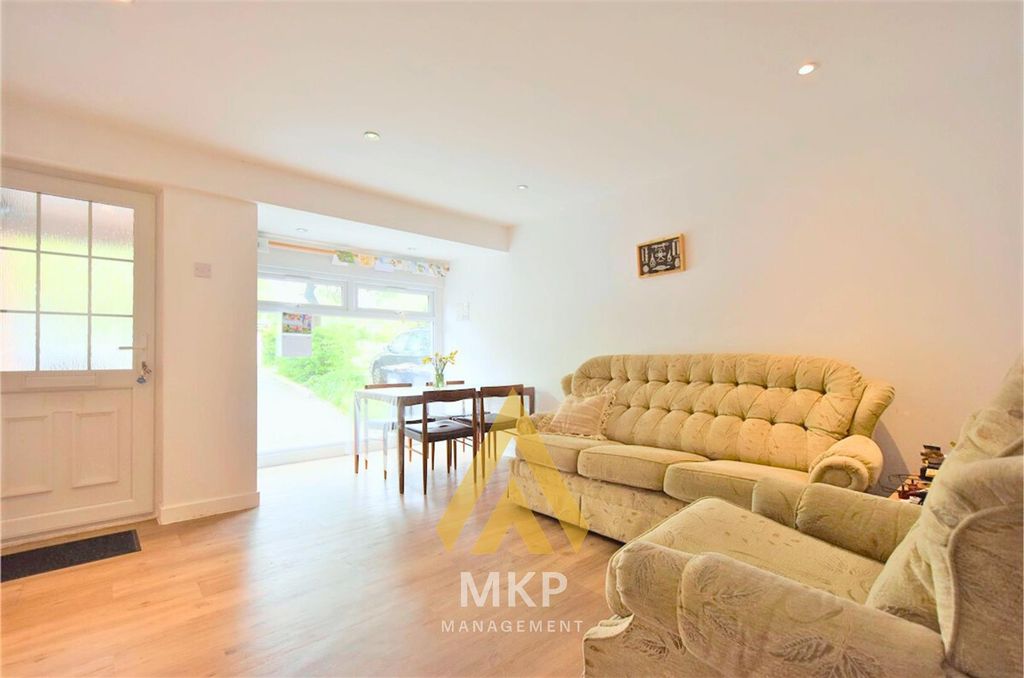 Property photo 2 of 14 2.Png