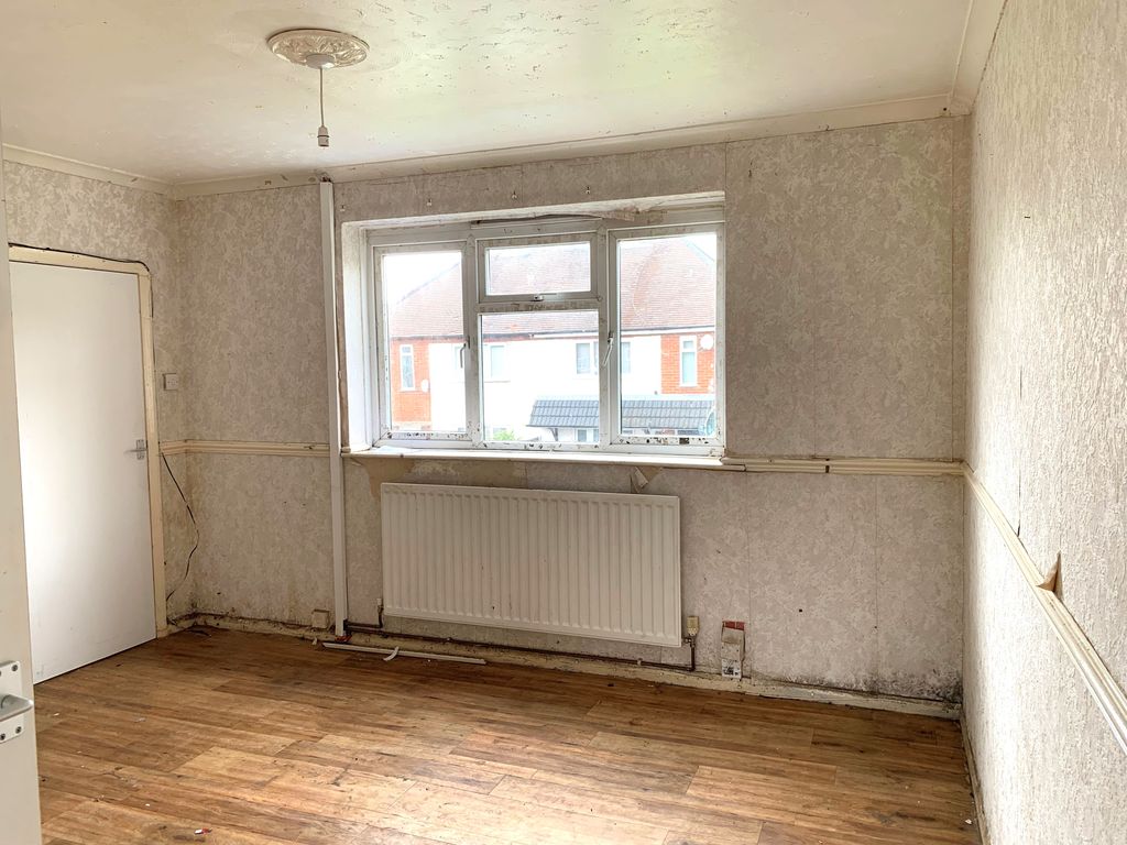 Property photo 3 of 10 H5