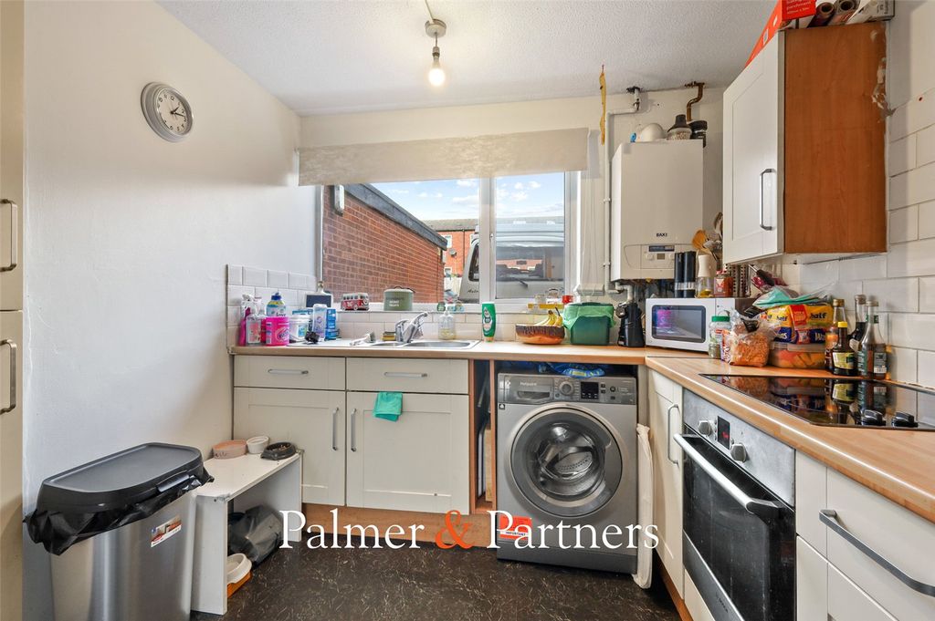 Property photo 2 of 16 Picture No. 06