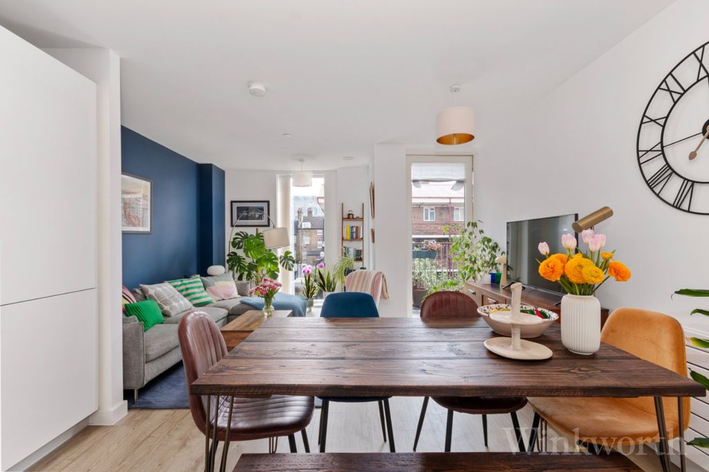 Property photo 1 of 13 Picture No. 11