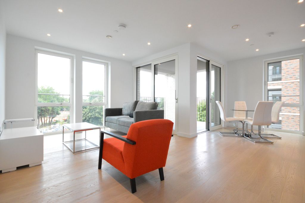 Property photo 1 of 11 2 Double Bedroom Apartment To Rent