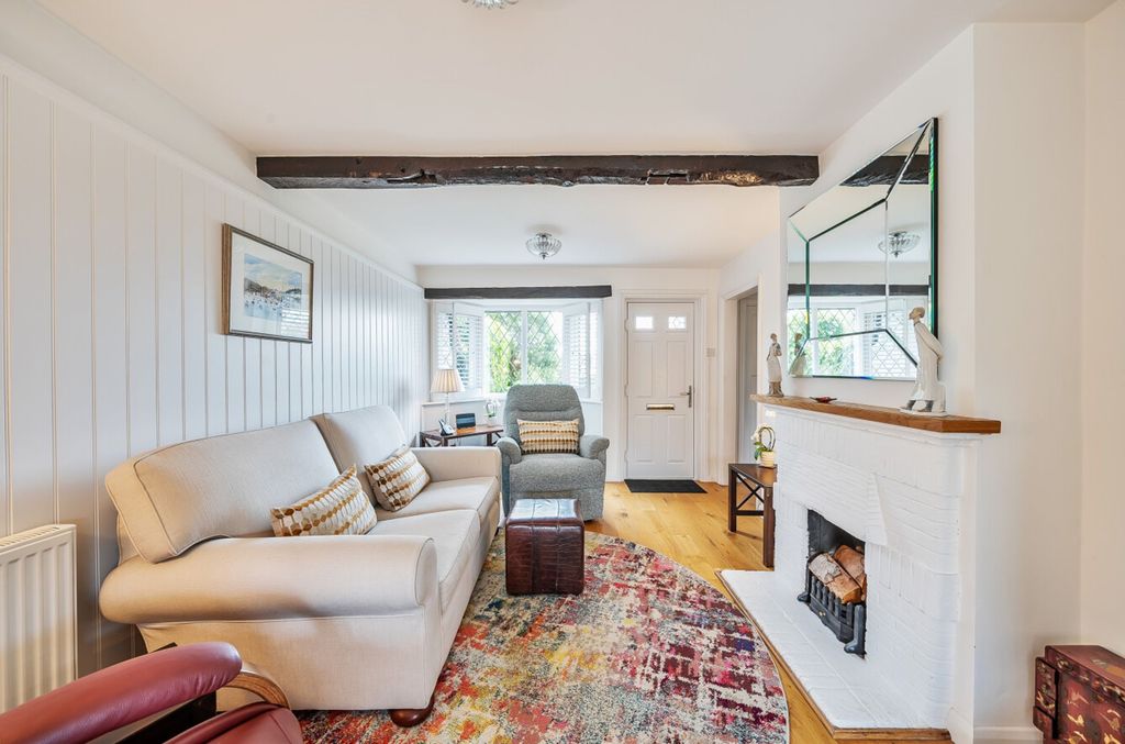 Property photo 2 of 18