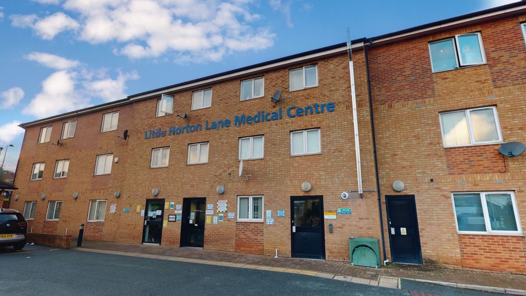 Property photo 1 of 6