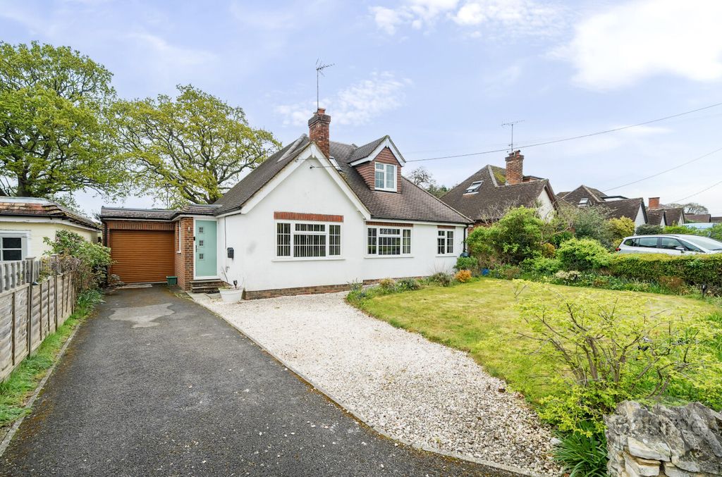Property photo 1 of 20 5Cf95563-7d2F-422...