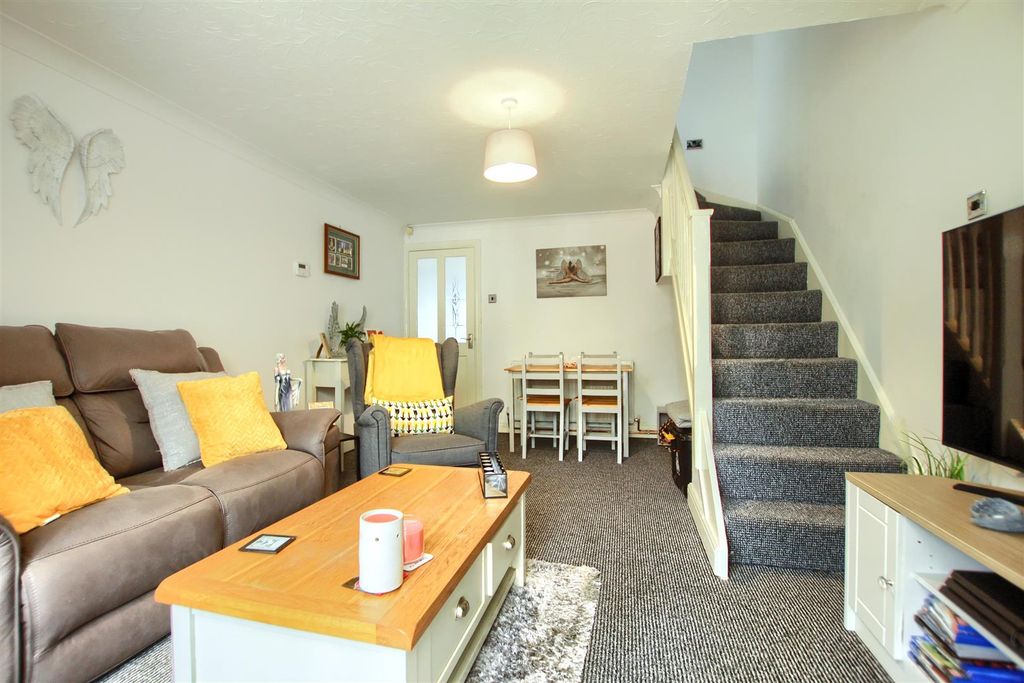 Property photo 3 of 10 Bl6.Jpg