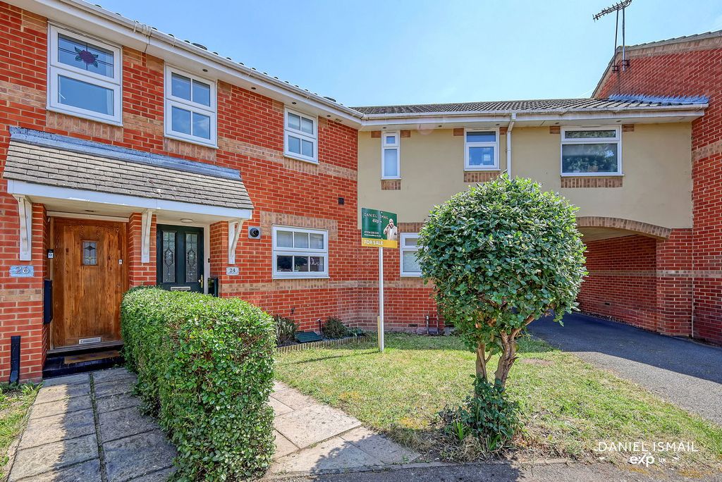 Property photo 1 of 17