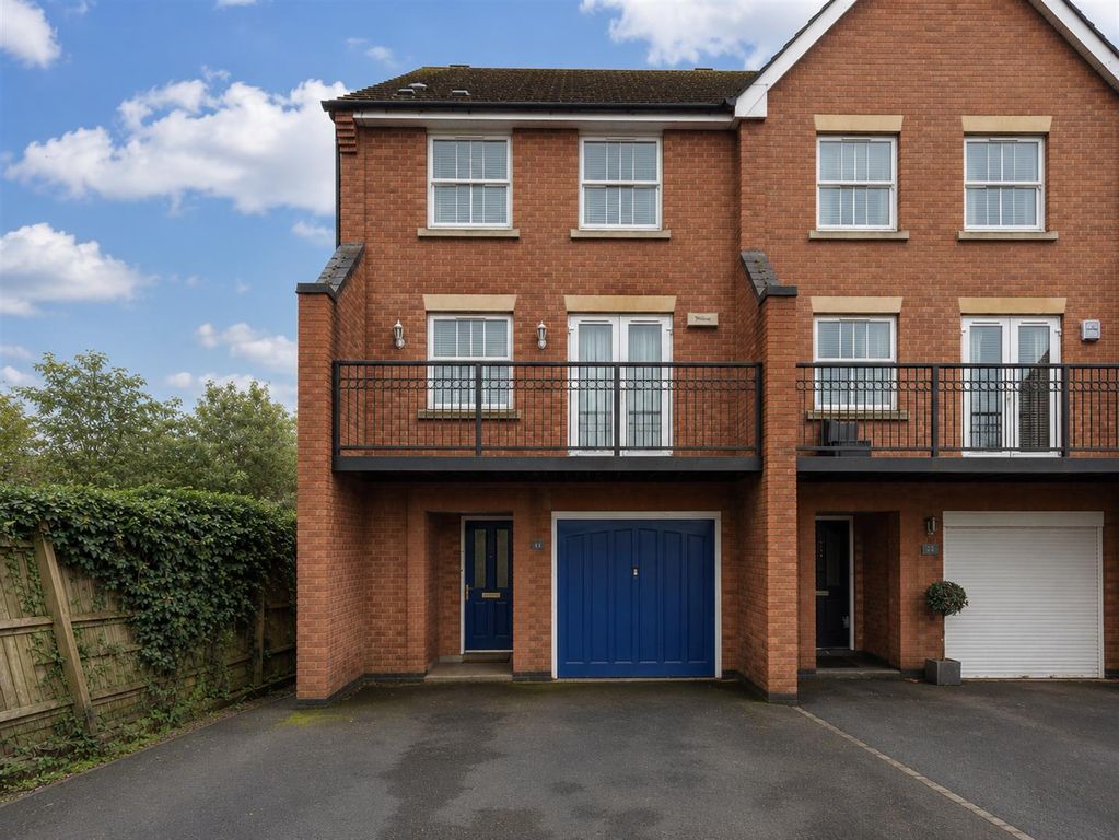 Property photo 1 of 24