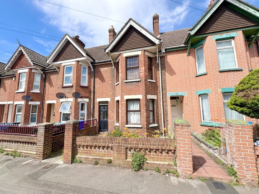 Property photo 1 of 22