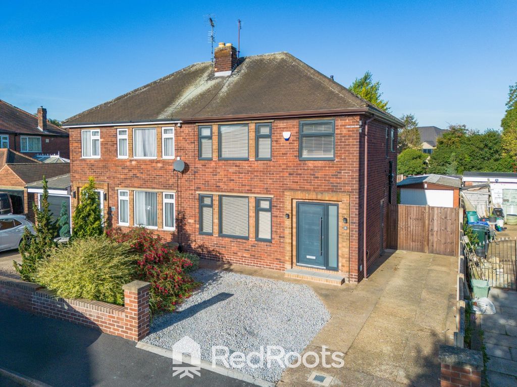 Property photo 1 of 24 5705700