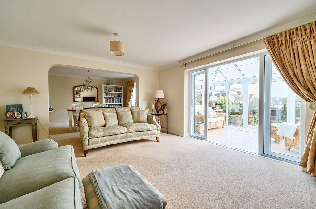 Property photo 2 of 23 1418782-23-69A17A...