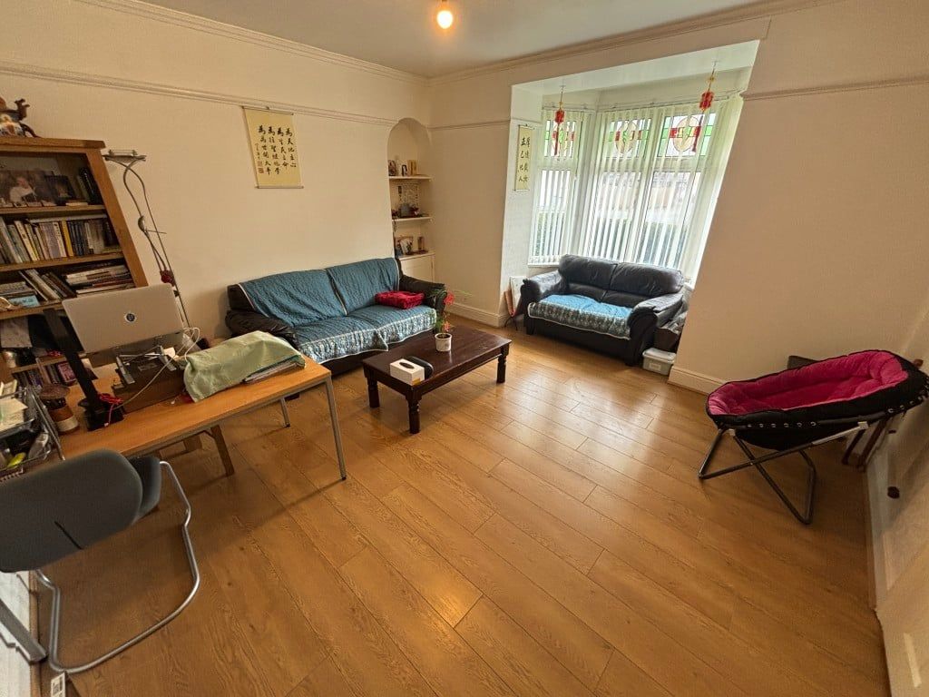 Property photo 2 of 19