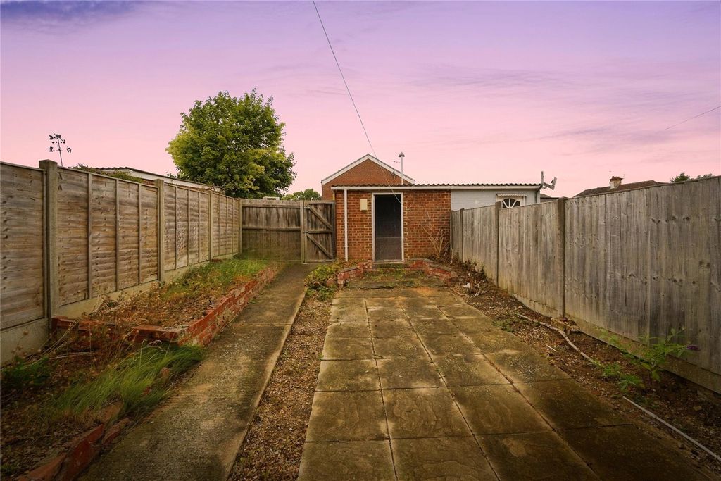 Property photo 2 of 9 Picture No. 26