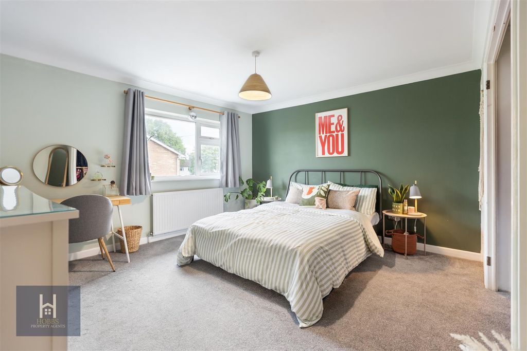 Property photo 2 of 18 Img_1623.Jpg