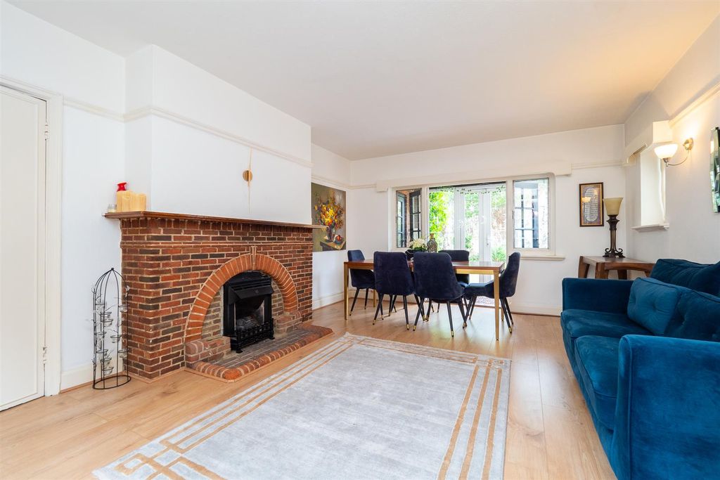 Property photo 3 of 22 Mr-007.Jpg