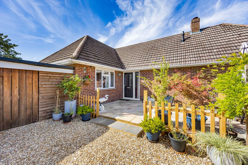 Property photo 1 of 14