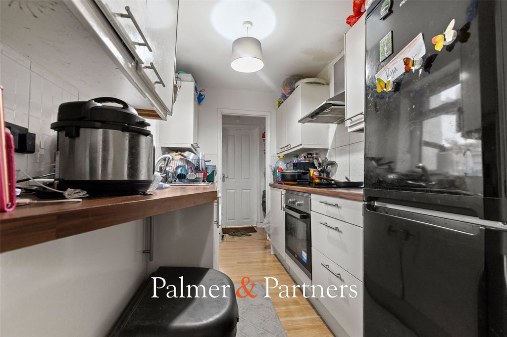 Property photo 3 of 14 Picture No. 08