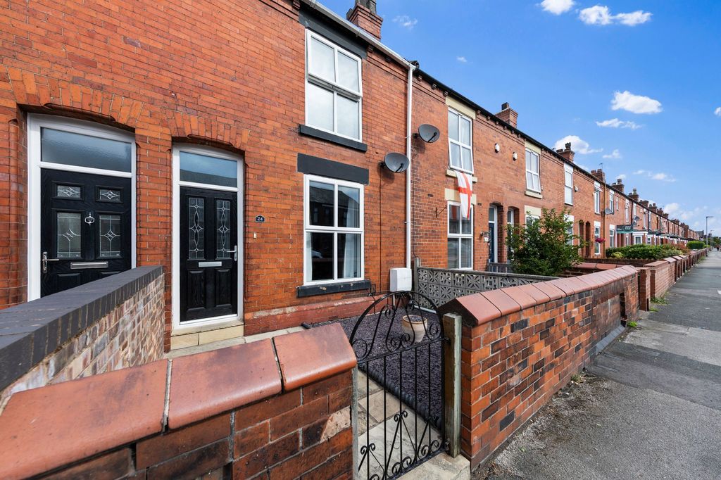Property photo 1 of 19