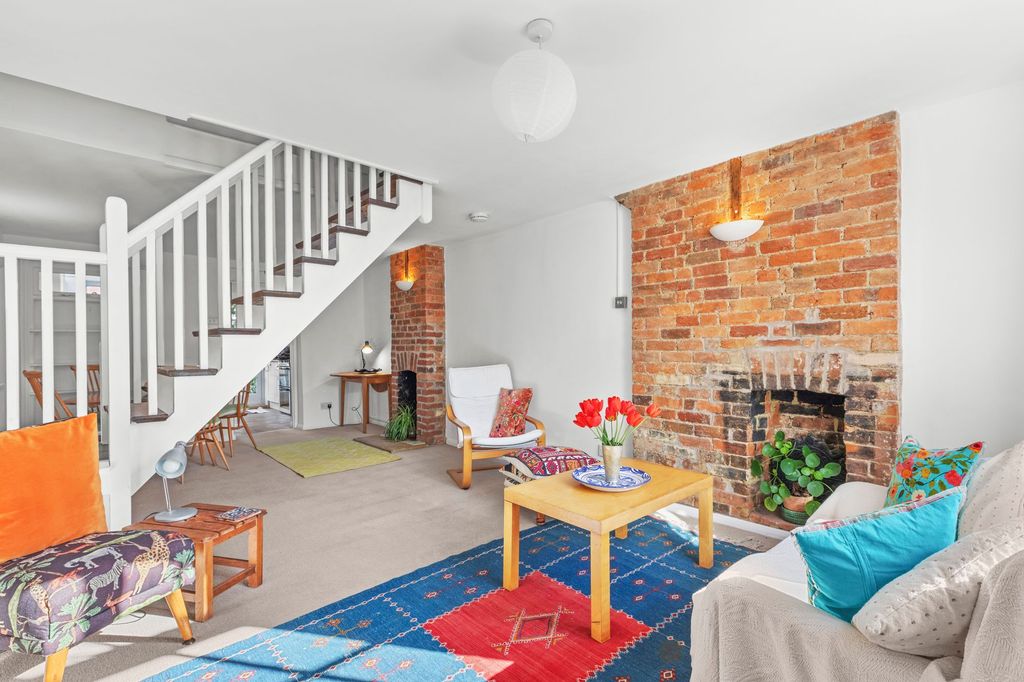 Property photo 3 of 15