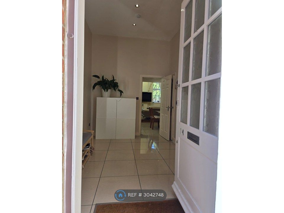 Property photo 3 of 19