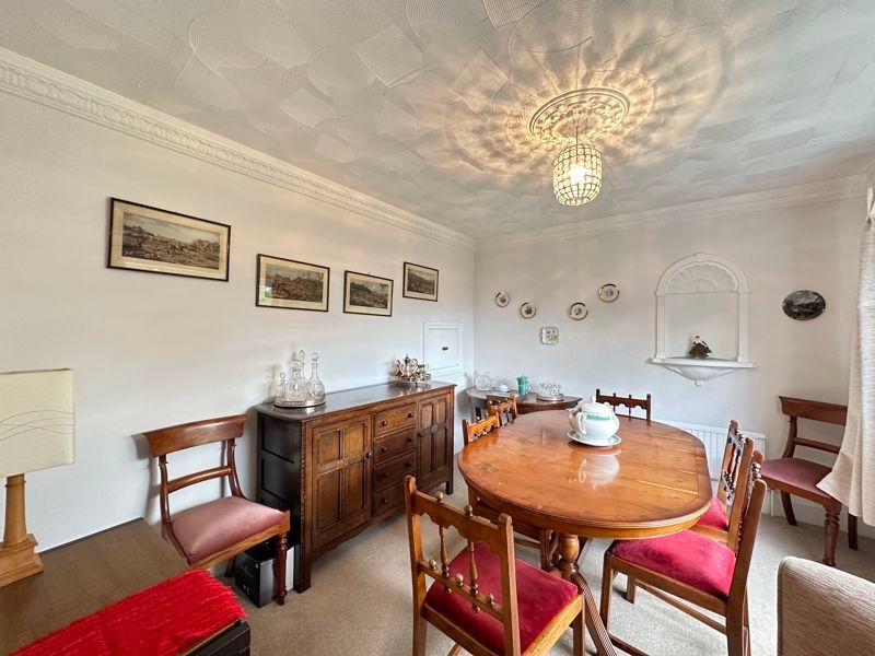 Property photo 3 of 19 Photo 6